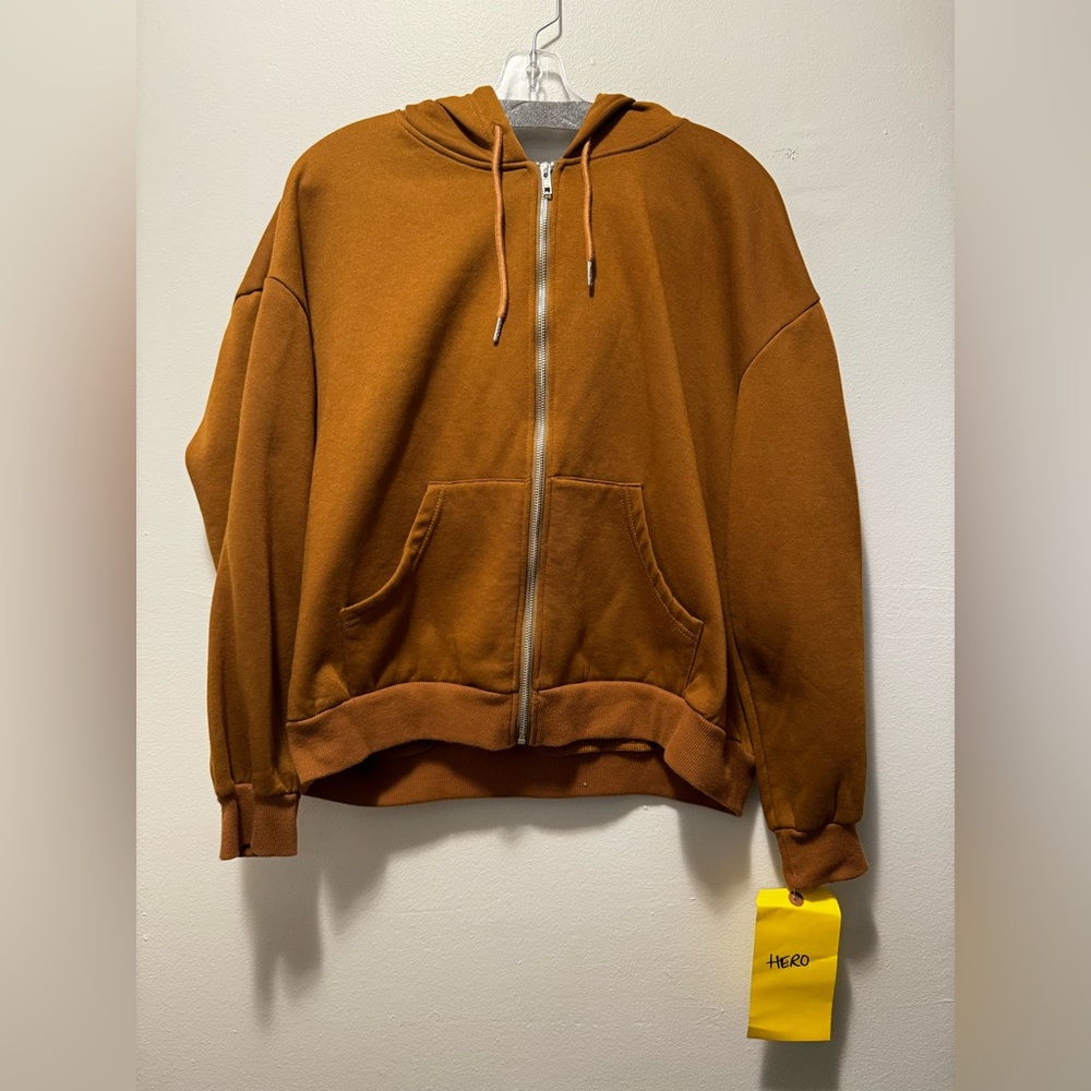 Nice Brown Men’s Hoodie. Missing tag. Large.